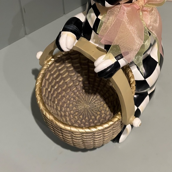 Mackenzie-Childs Courtly Check Basket Bunny -Easter-NEW CONDITION - Picture 7 of 10